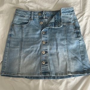 SIZE 2 American Eagle skirt, stretchy, comfortable